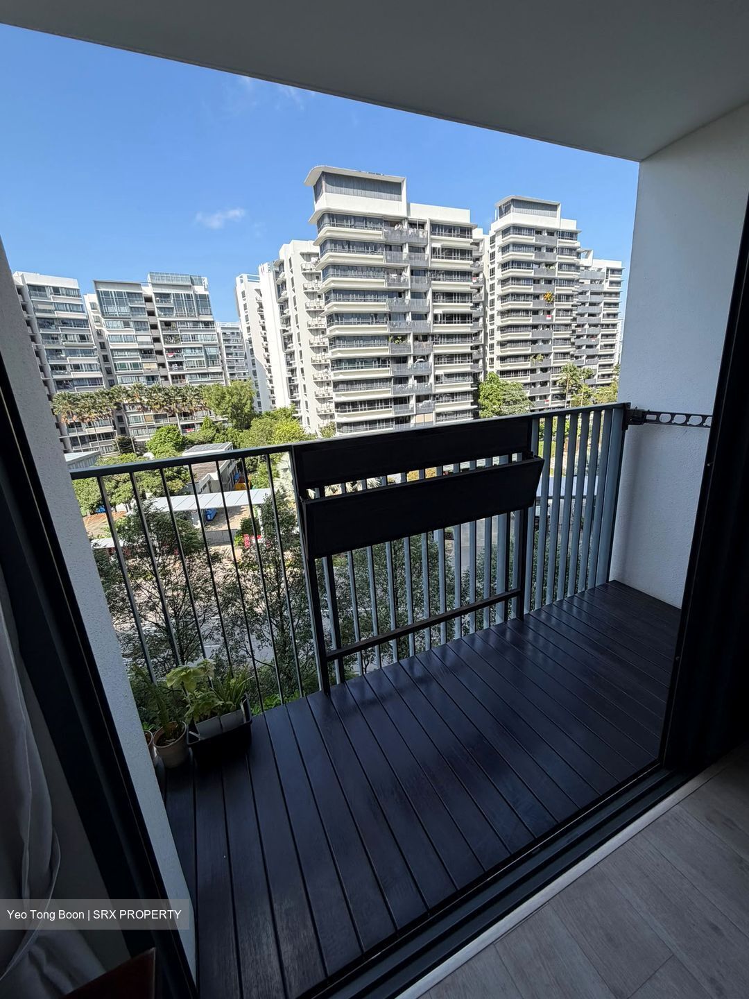 Coco Palms (D18), Condominium #595196741